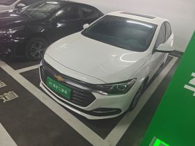 雪佛兰 科鲁泽 2022款 320 自动悦享天窗版
