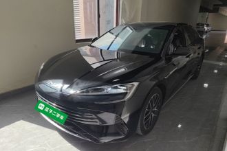 比亚迪 海豹 2023款 DM-i 1.5T 121km 尊荣型