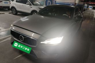 沃尔沃S60 2021款 T4 智远豪华版