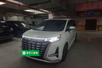 腾势D9 2022款 DM-i 945 豪华型