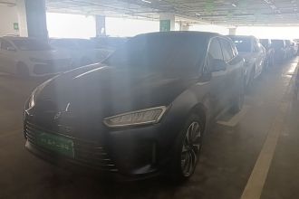 鸿蒙智行 问界M5 2022款 增程四驱性能版