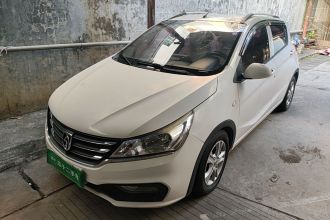 宝骏310 2016款 1.2L 手动时尚型