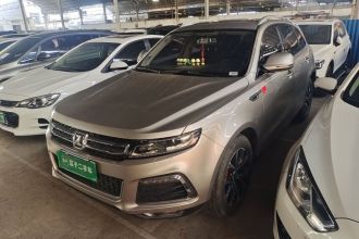 众泰T600 2016款 运动版 2.0T DCT豪华型