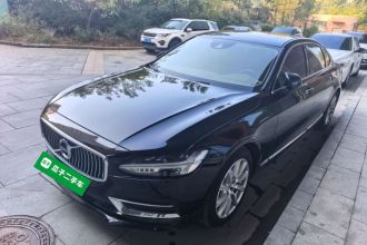 沃尔沃S90 2020款 T5 智逸豪华版