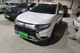 三菱 欧蓝德 2019款 2.0L 两驱畅享版 5座 国V