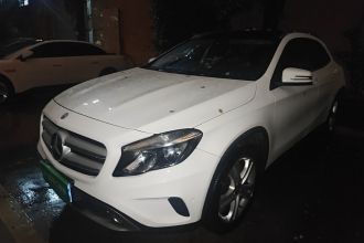 奔驰GLA 2016款 GLA 200 动感型