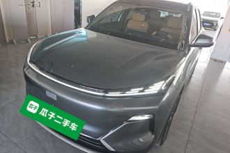 吉利银河 银河星舰7 EM-i 2025款 120km 探索+版