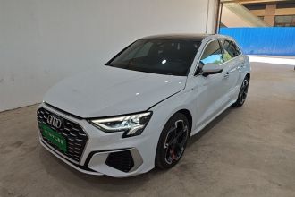 奥迪A3 2023款 Sportback 35 TFSI 豪华运动型