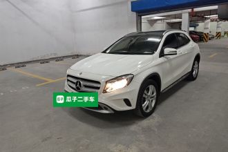 奔驰CLA 2019款 CLA 200 动感型