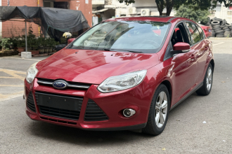 福特 福克斯 2012款 两厢 1.6L 自动风尚型