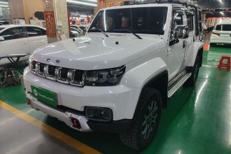 北京越野BJ40 2023款 2.0T 自动四驱城市猎人版侠客型