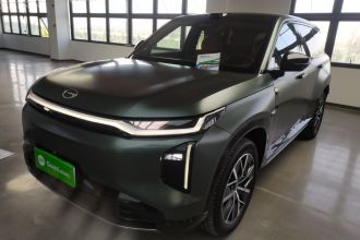 广汽传祺 传祺向往S7 2025款 180km Ultra 四驱激光雷达版