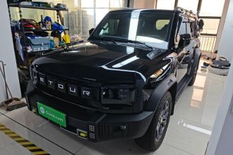 捷途旅行者 2023款 2.0T 四驱穿越PRO+