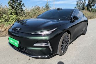 吉利银河 银河星耀8 2025款 130km EM-P 星舰版