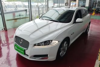 捷豹XF 2015款 XF 2.0T Sportbrake 风华版