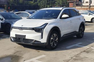 哪吒汽车 哪吒U 2022款 智400 Pro 三元锂