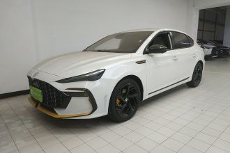 名爵 MG6 2021款 Pro 1.5T 自动Trophy旗舰版