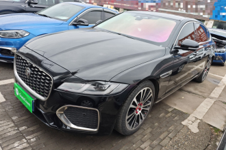 捷豹XFL 2021款 XFL 2.0T P200 两驱精英豪华版