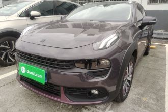 领克02 2021款 1.5TD DCT两驱耀 冠军版