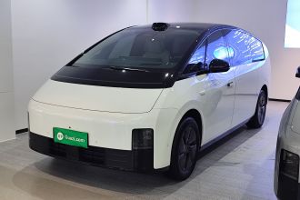理想汽车 理想MEGA 2024款 Ultra