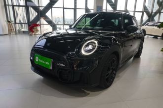 MINI 2022款 1.5T COOPER 黑标特别版