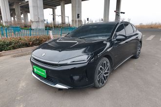 宝骏享境 2025款 插混 140km豪华版