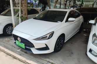 名爵 MG5 2021款 改款 180DVVT CVT青春豪华版