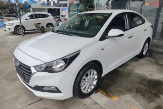 现代 悦纳 2016款 1.4L 自动炫酷版GLS
