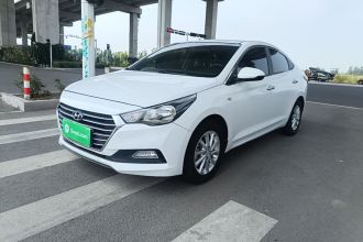 现代 悦纳 2016款 1.4L 手动炫酷版GLS