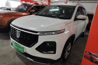 宝骏530 2020款 1.5T CVT豪华互联型 6座