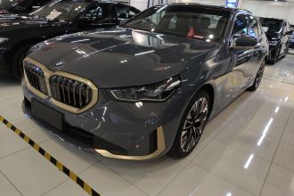 宝马5系 2024款 530Li 尊享型 豪华套装