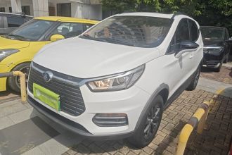 比亚迪 元新能源 2019款 EV360 智联领享型