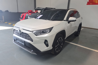 丰田 RAV4荣放 2020款 2.0L CVT两驱尊贵版