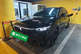 岚图汽车 岚图FREE 2025款 318 259km 四驱探索版