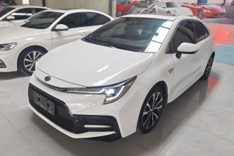 丰田 雷凌 2022款 双擎 1.8H E-CVT运动版