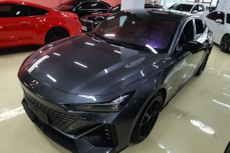 长安UNI-V 2023款 1.5T 尊贵型