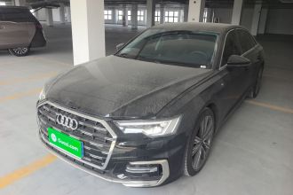 奥迪A6L 2025款 改款 45 TFSI 臻选动感型