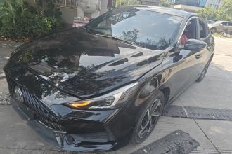 名爵 MG5 2021款 300TGI DCT青奢豪享版