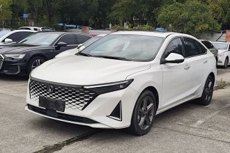长安 锐程PLUS 2023款 1.5T DCT尊贵型