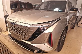 长安欧尚Z6 2022款 蓝鲸 1.5T DCT智领型城市版