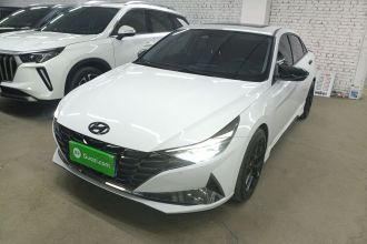 现代 伊兰特 2022款 1.5L CVT LUX尊贵版