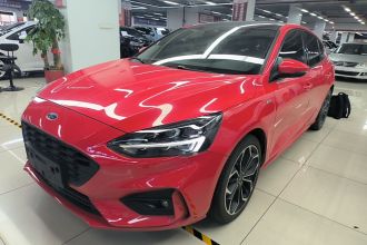 福特 福克斯 2020款 两厢 EcoBoost 180 自动ST Line