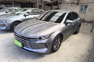 比亚迪 驱逐舰05 2024款 荣耀版 DM-i 55KM 豪华型