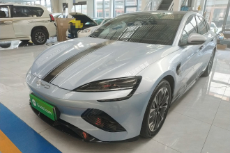 比亚迪 海豹 2022款 550km 标准续航后驱版尊贵型