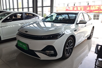 吉利银河 银河A7 2025款 EM-i 70km 启航版