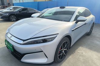 比亚迪 汉L 2025款 EV 四驱激光雷达旗舰型