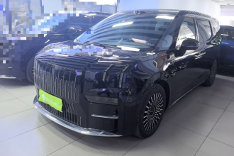 极氪009 2024款 七座过道版四驱 108kWh