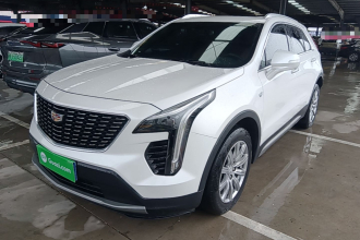 凯迪拉克XT4 2022款 28T 两驱尊贵型