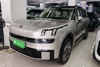 领克900 2025款 2.0T Ultra 6座