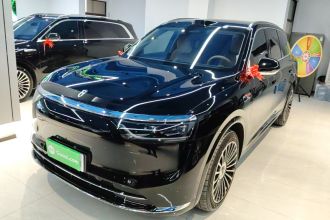 鸿蒙智行 问界M8 2025款 增程 Max+版 53.4kWh 5座版 (192线激光雷达）